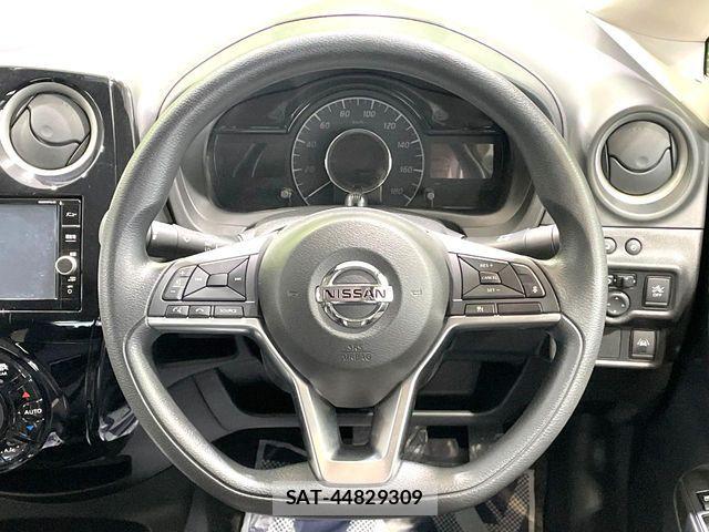 Nissan NOTE 2018-01 7251786-10