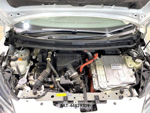 Nissan NOTE 2018-01 7251786-17