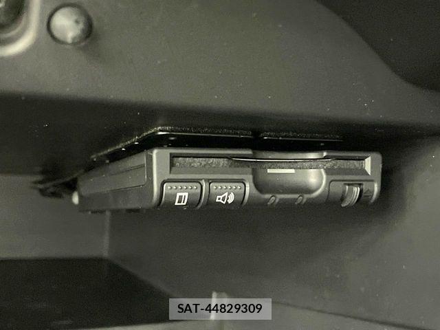 Nissan NOTE 2018-01 7251786-6