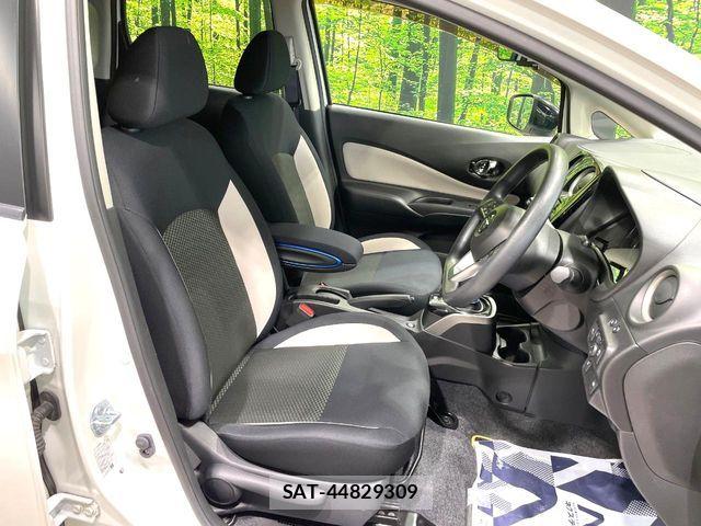 Nissan NOTE 2018-01 7251786-7