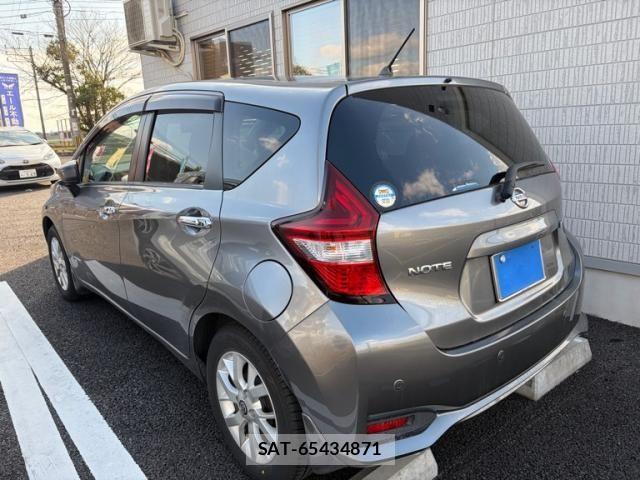 Nissan NOTE 2020-03 7251789-3