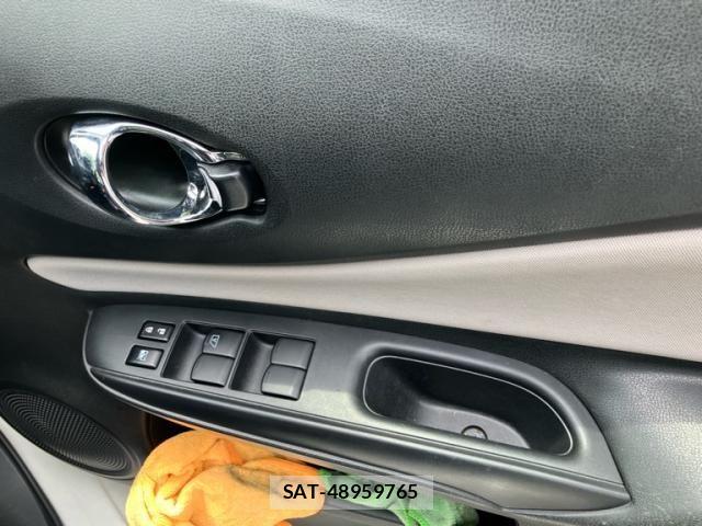 Nissan NOTE 2017-02 7251797-10