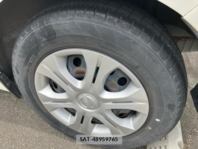 Nissan NOTE 2017-02 7251797-4