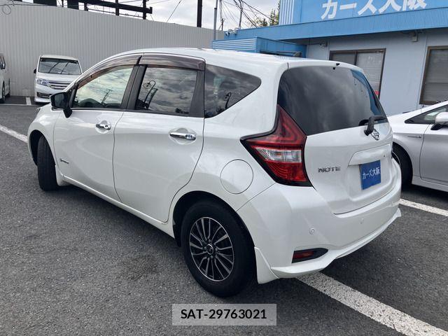 Nissan NOTE 2017-01 7251793-2