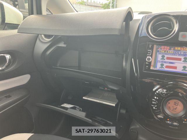 Nissan NOTE 2017-01 7251793-8