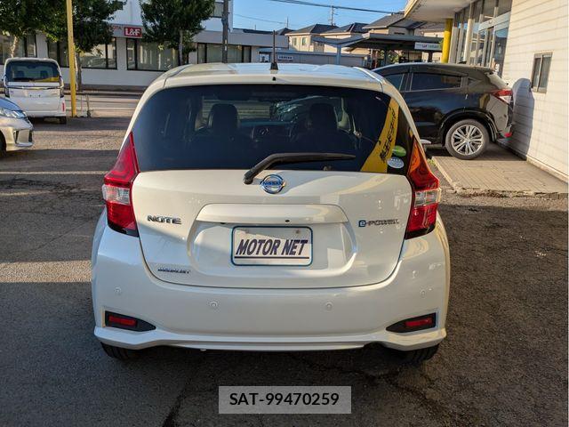 Nissan NOTE 2017-01 7251795-24