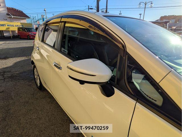 Nissan NOTE 2017-01 7251795-27