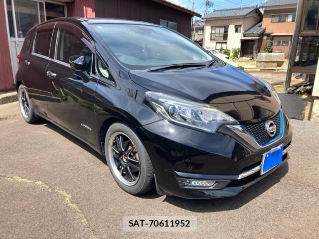 Nissan NOTE 2017-01 7251794-0