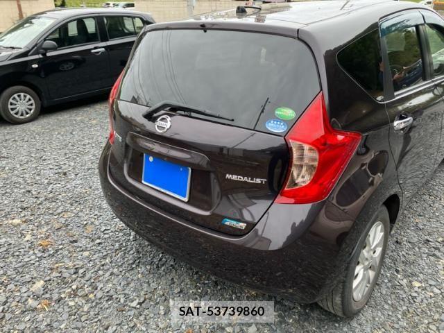 Nissan NOTE 2014-05 7251802-5