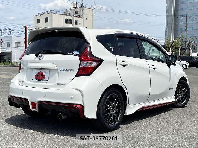 Nissan NOTE 2017-04 7251782-2