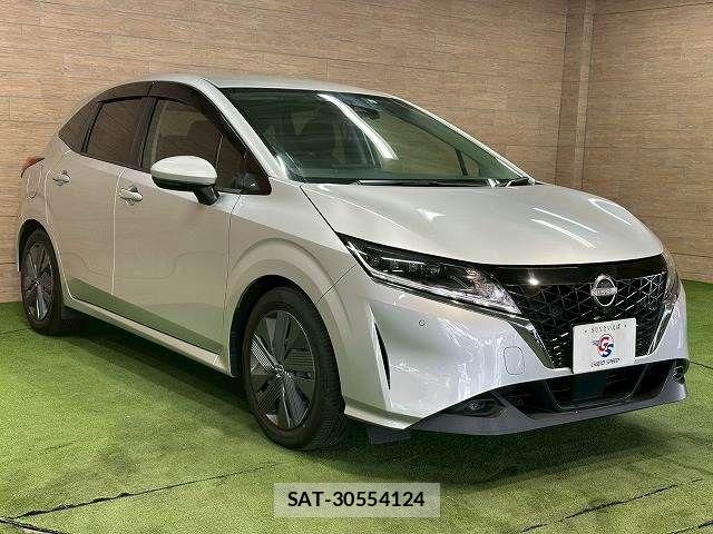 Nissan NOTE 2021-08 7251776-15