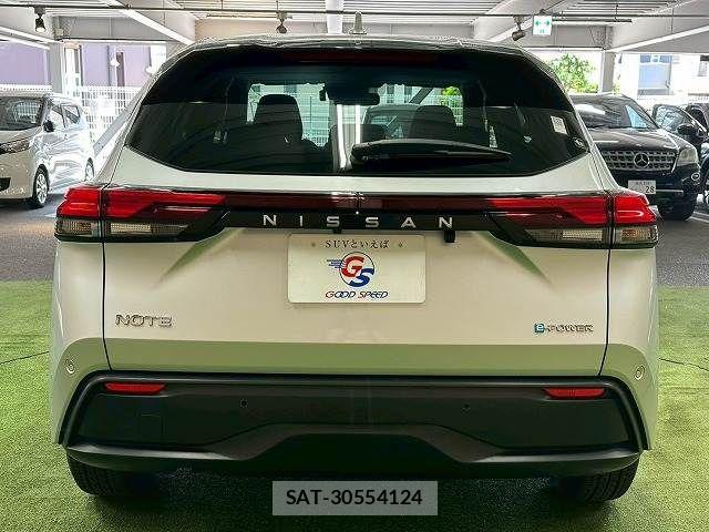 Nissan NOTE 2021-08 7251776-18