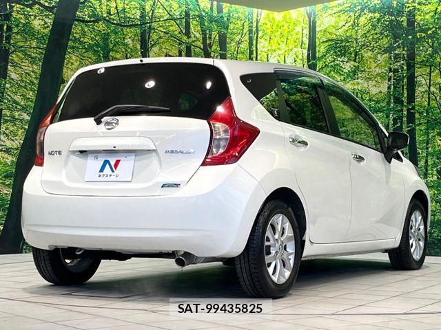 Nissan NOTE 2015-01 7251790-16