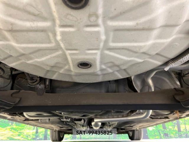 Nissan NOTE 2015-01 7251790-18