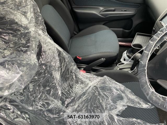 Nissan NOTE 2015-09 7251799-11
