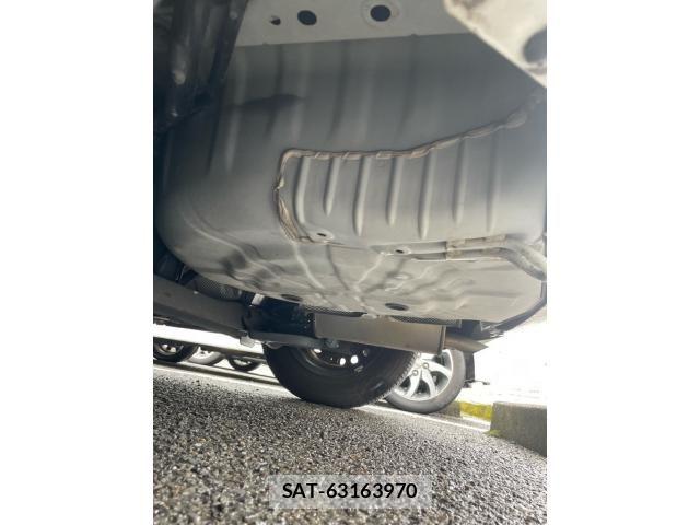 Nissan NOTE 2015-09 7251799-21