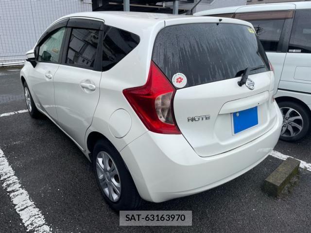 Nissan NOTE 2015-09 7251799-2