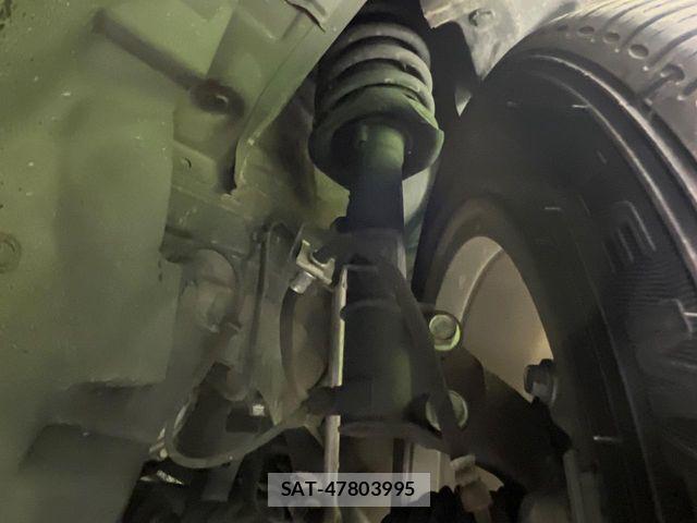 Nissan NOTE 2015-08 7251788-19
