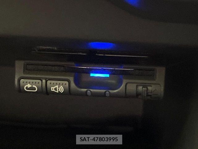 Nissan NOTE 2015-08 7251788-5