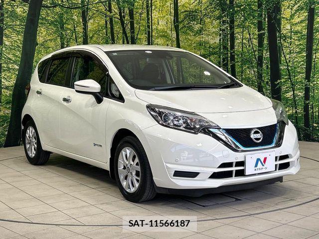 Nissan NOTE 2018-11 7250510-15