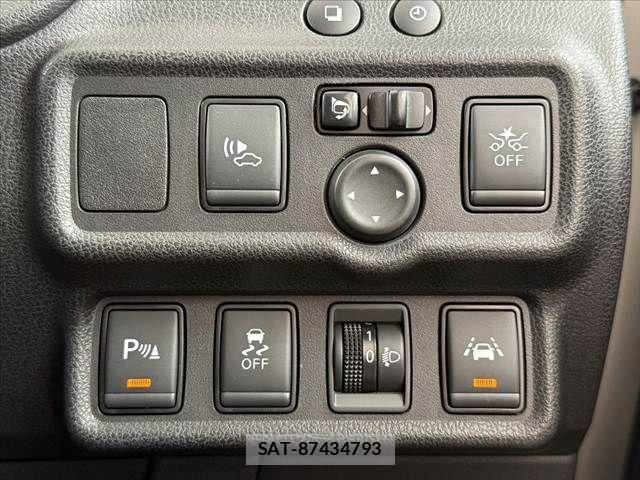 Nissan NOTE 2020-02 7272582-4