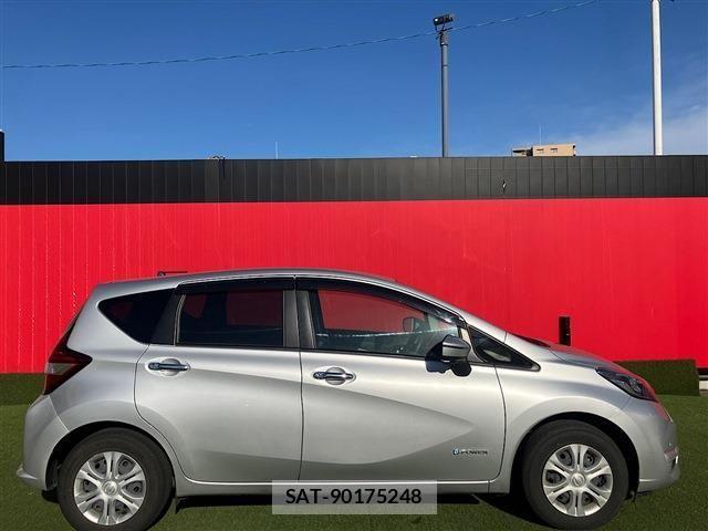 Nissan NOTE 2020-03 7272578-6