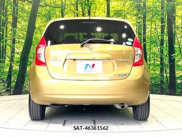 Nissan NOTE 2015-05 7272587-14