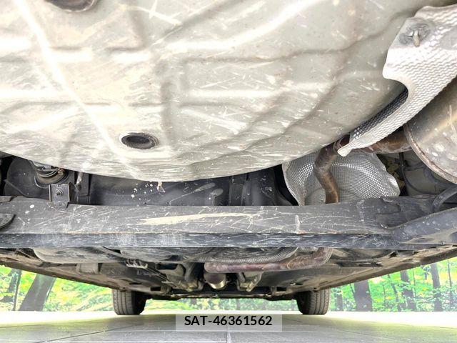 Nissan NOTE 2015-05 7272587-18