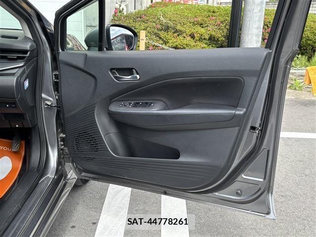 Nissan NOTE 2021-08 7272552-20