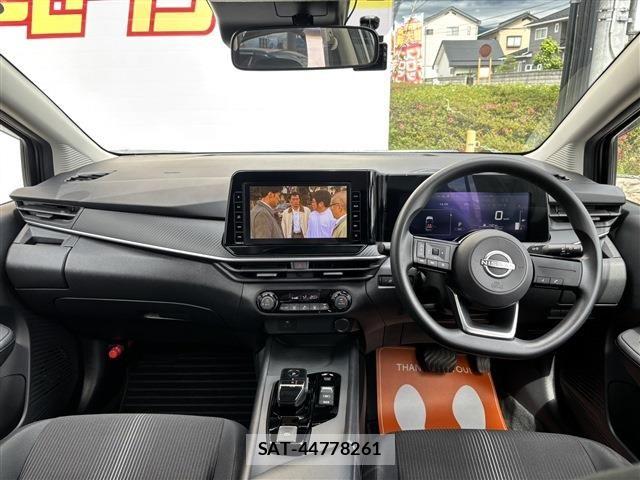 Nissan NOTE 2021-08 7272552-3