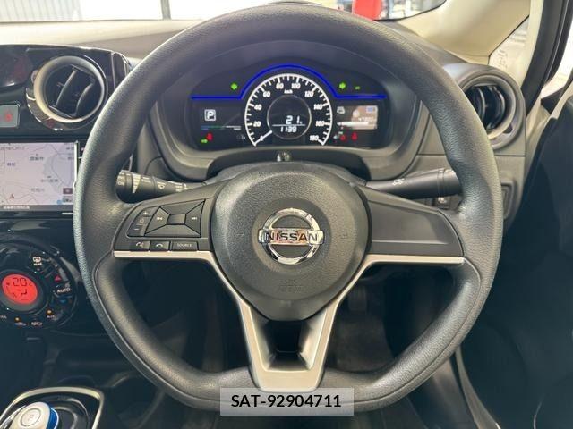 Nissan NOTE 2020-02 7272577-12