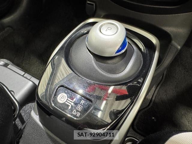 Nissan NOTE 2020-02 7272577-17