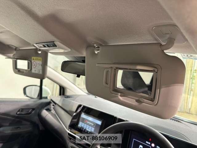Nissan NOTE 2021-10 7272567-25