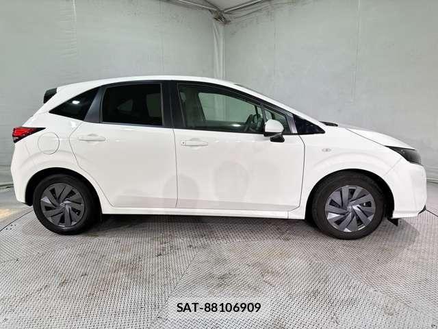 Nissan NOTE 2021-10 7272567-4