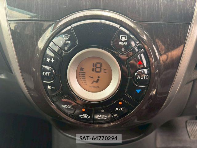 Nissan NOTE 2013-08 7272598-9