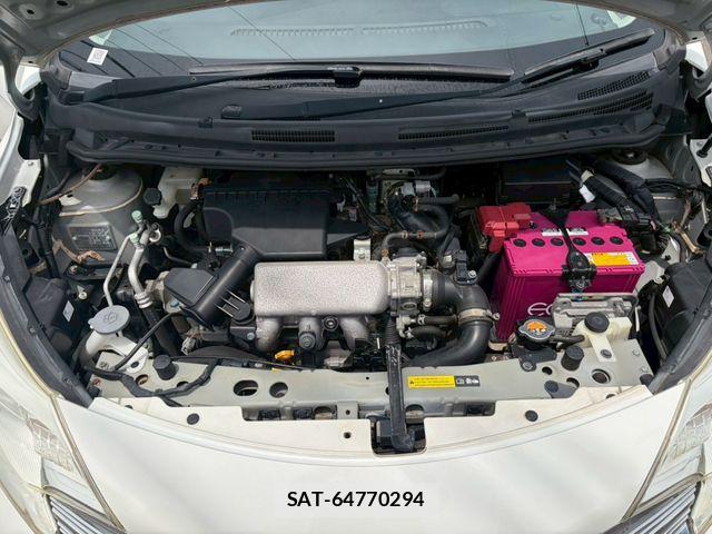 Nissan NOTE 2013-08 7272598-23