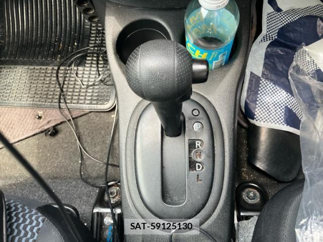 Nissan NOTE 2014-04 7272595-16