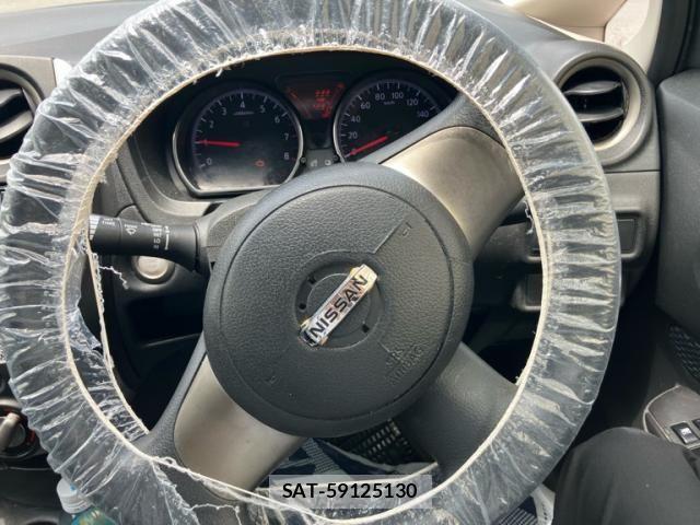 Nissan NOTE 2014-04 7272595-17