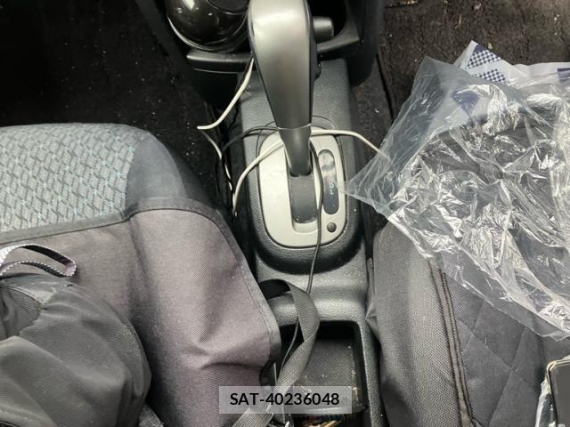 Nissan NOTE 2011-09 7272593-15