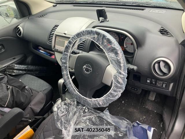 Nissan NOTE 2011-09 7272593-8