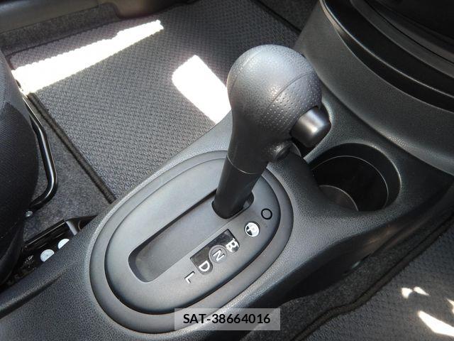 Nissan NOTE 2020-01 7272584-9
