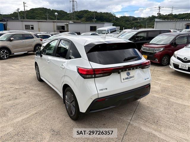 Nissan NOTE 2023-12 7272562-12