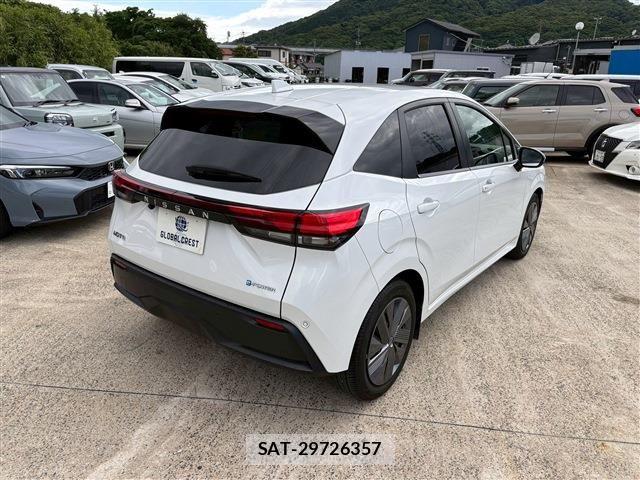 Nissan NOTE 2023-12 7272562-14