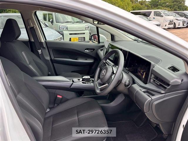 Nissan NOTE 2023-12 7272562-17