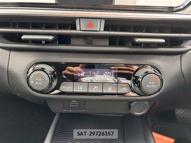 Nissan NOTE 2023-12 7272562-24