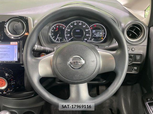Nissan NOTE 2013-05 7272594-9