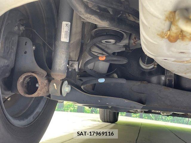 Nissan NOTE 2013-05 7272594-19