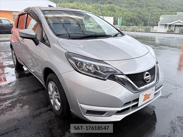 Nissan NOTE 2017-03 7272586-9
