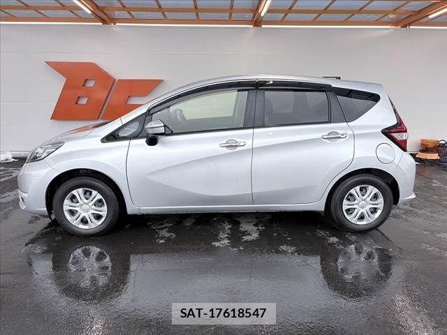 Nissan NOTE 2017-03 7272586-10