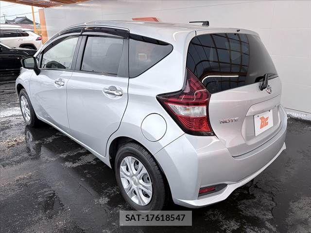 Nissan NOTE 2017-03 7272586-14